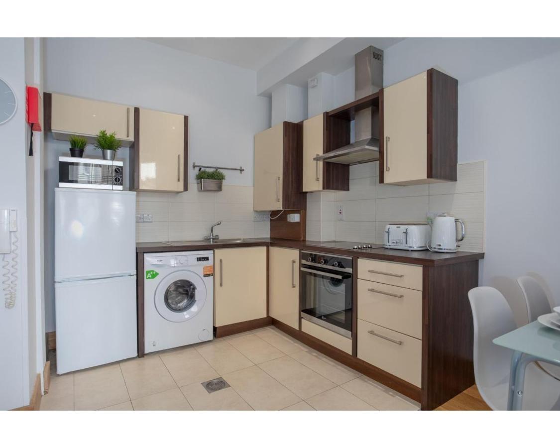 Central Belfast Apartments Eden Apartment
